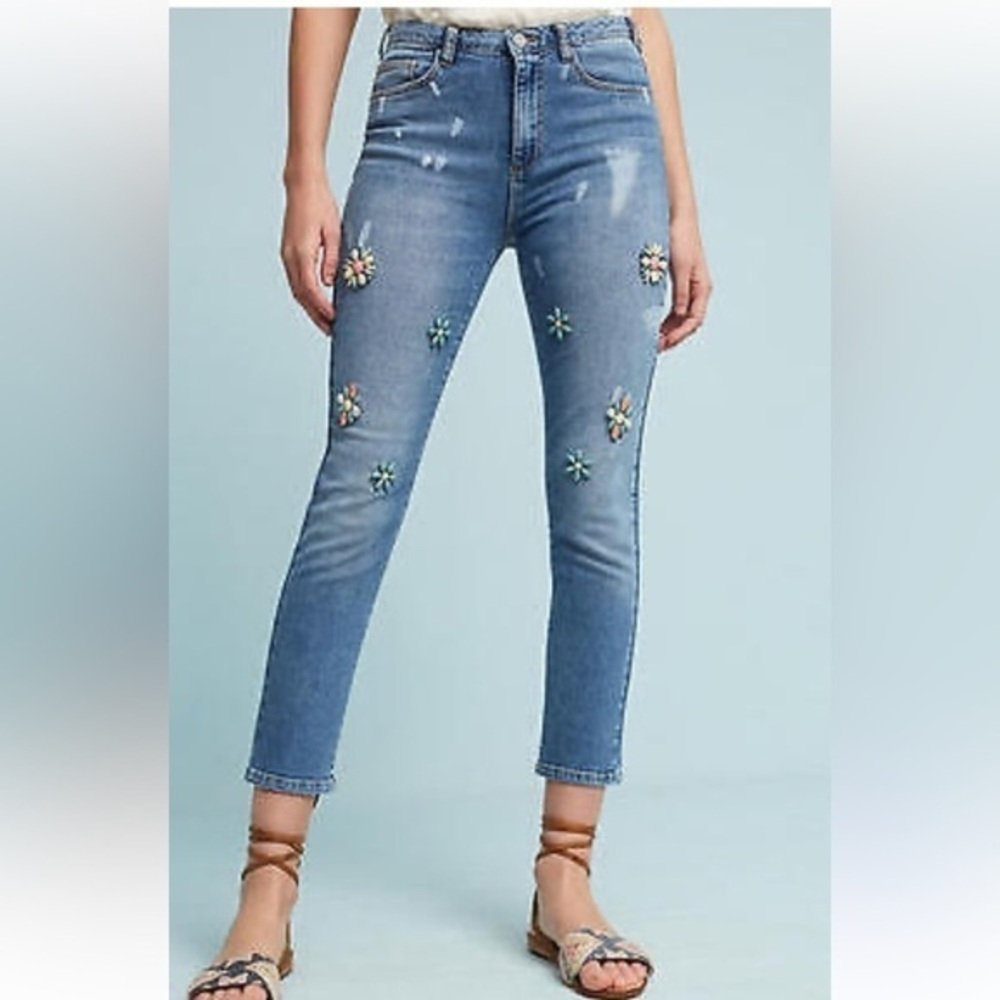 NWT Pilcro Anthropologie embossed distressed jeans Sz 27